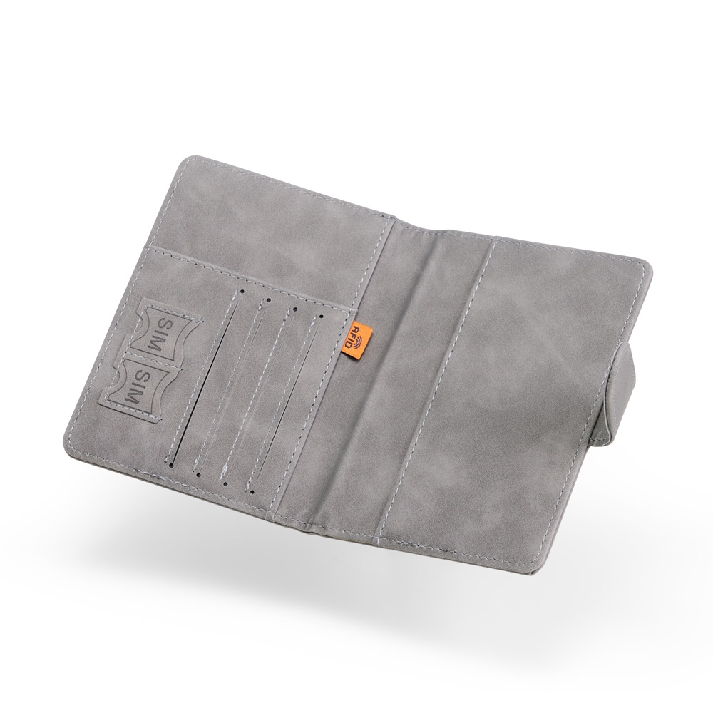 Porta-passaporte em Couro Sintético