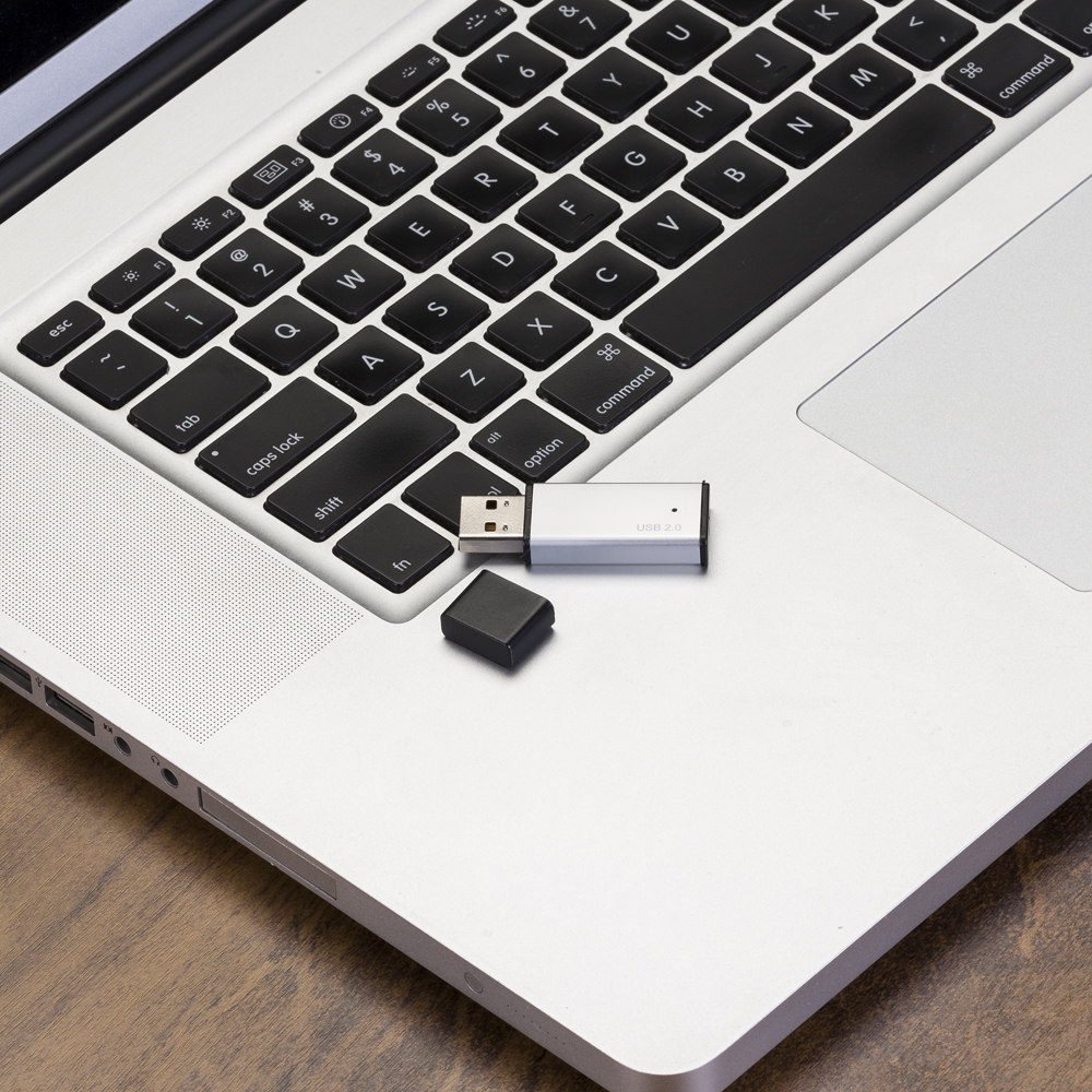 Pen Drive retangular 4GB